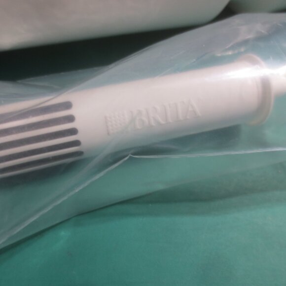 Brand New Brita Fill and Go Water Bottle. - Picture 2 of 9